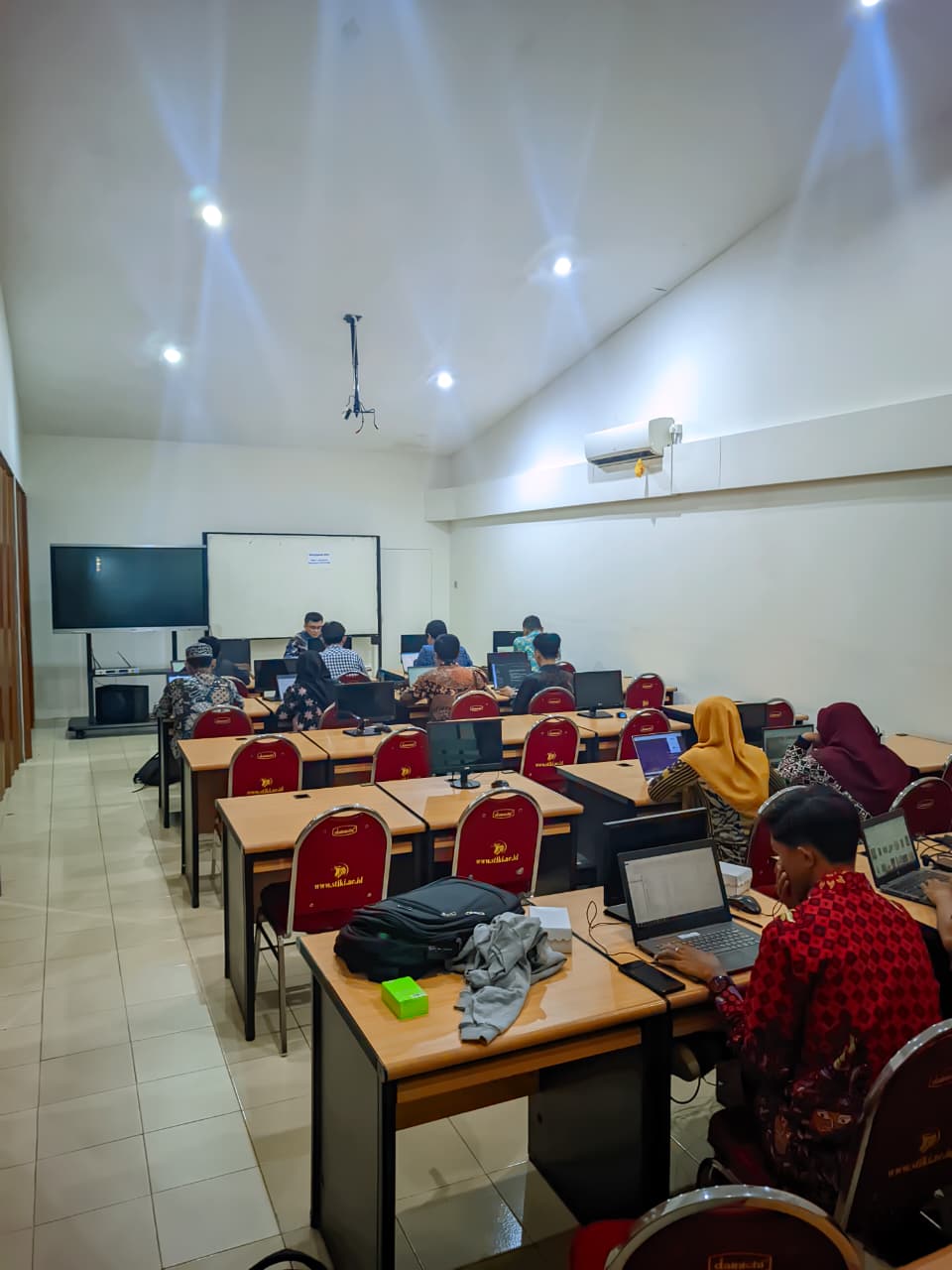Komitmen Bangun SDM Pendidikan, UBHINUS Gelar Sertifikasi BNSP Guru SMA/SMK Digelar